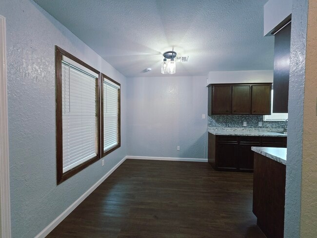 Building Photo - 3149 Crest Colony Ln