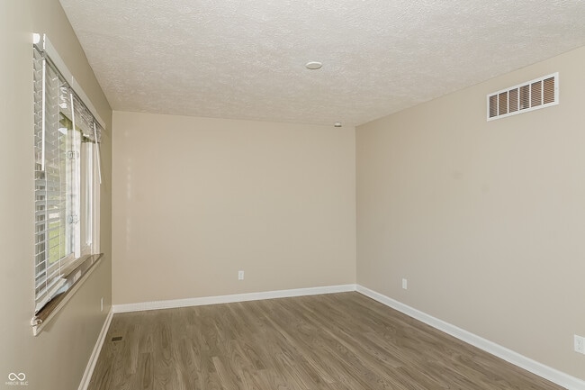 Building Photo - 6815 Turnberry Way