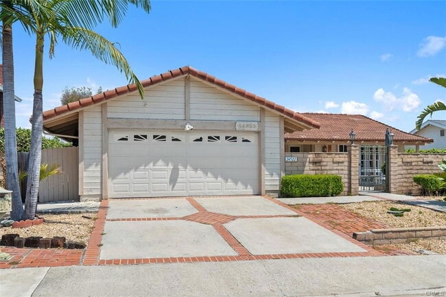 Building Photo - 24522 Quintana Dr