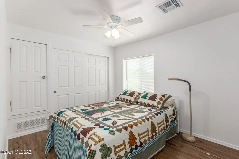 Building Photo - 2019 E Silver St