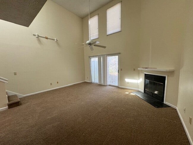 Building Photo - 6328 Wrightsville Ave