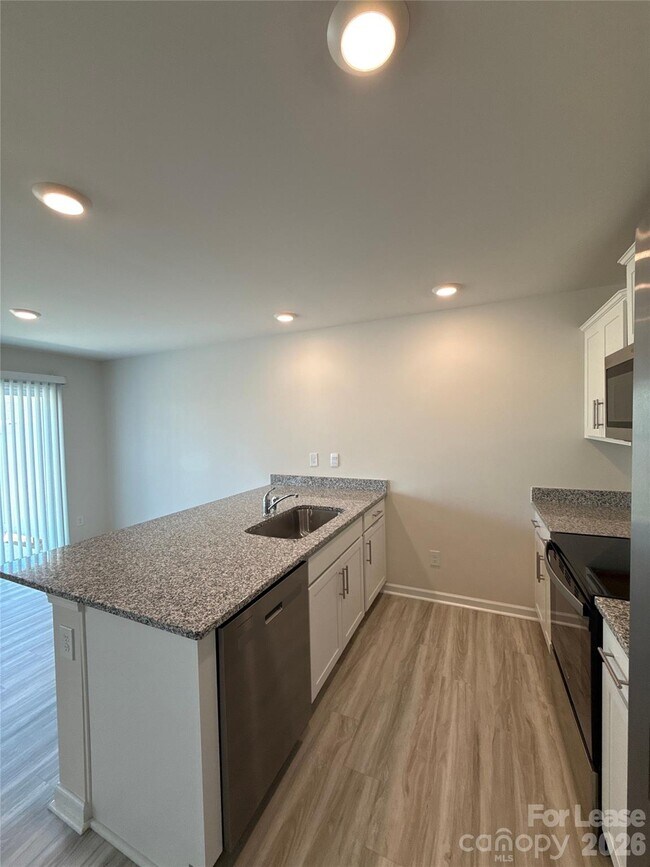 Building Photo - 6117 Faron Wy