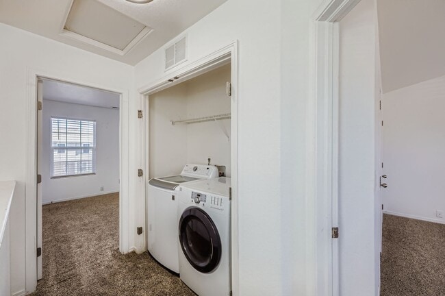 Building Photo - 7398 Countryside Grove