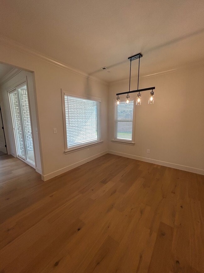 Building Photo - Spacious 4 Bed, 2.5 Bath Home in Pea Ridge!