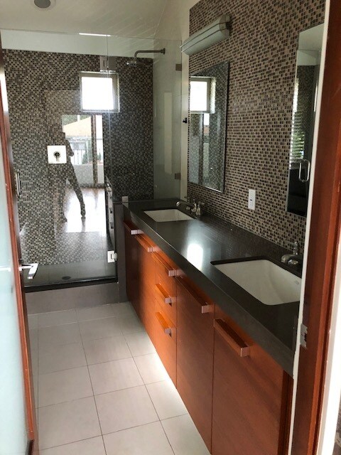 Building Photo - 1243 Franklin St