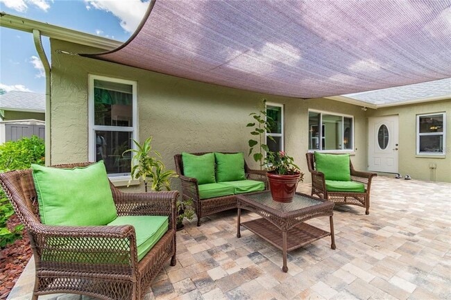 Building Photo - 5318 Las Flores Via