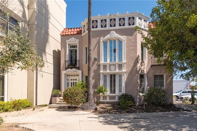 Primary Photo - 1116 Sartori Ave