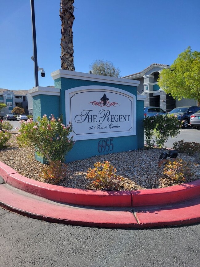 Building Photo - 6955 N Durango Dr