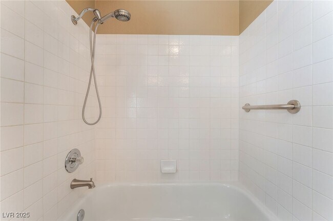 Building Photo - 8612 Sierra Cima Ln