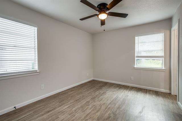 Building Photo - 203 N Forest Crest Dr
