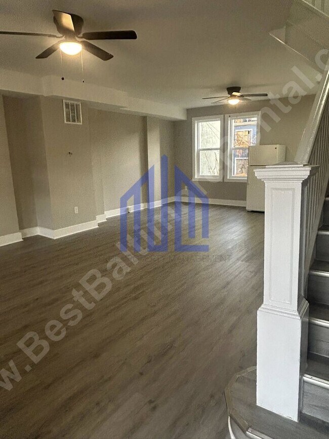 Building Photo - Coming Soon!!!!!! Spacious 3 Bedroom in We...