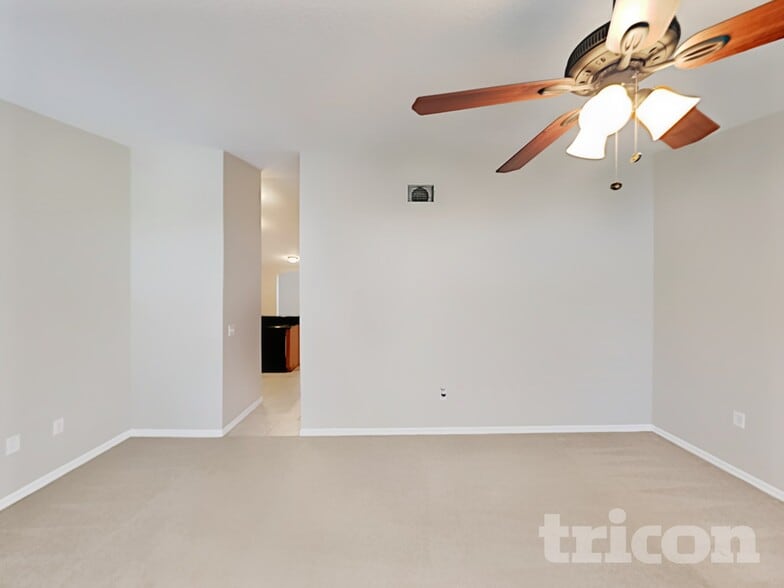 Building Photo - 1403 14th St W