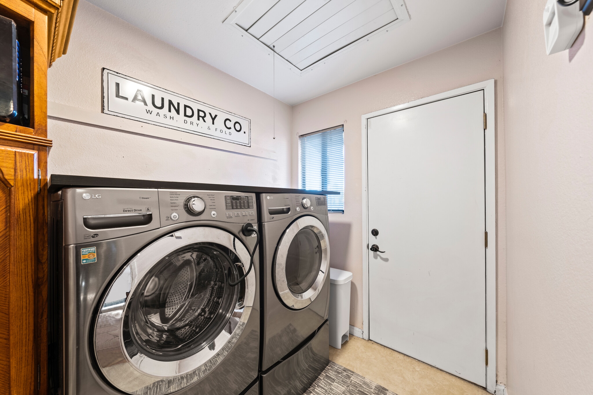 Laundry Room - 29930 Mayflower Dr