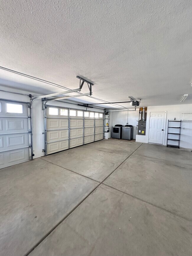 Building Photo - 57019 Selecta Ave