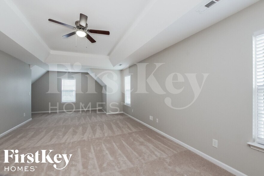 Building Photo - 5713 Parkstone Drive