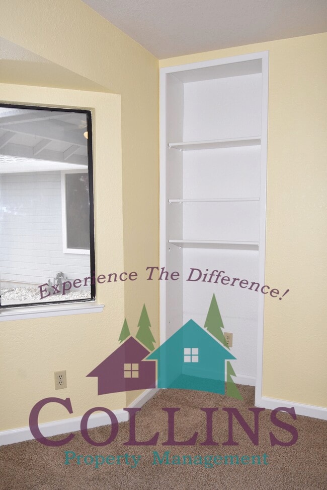 Building Photo - 116 Stanford Ct