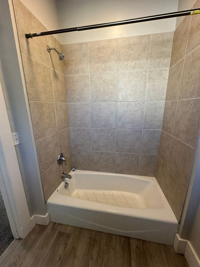 Building Photo - $1,000 Amazon Gift Card! Single-Story 3 Bed Home with Fenced Yard in Ogden