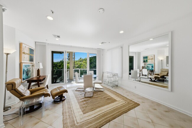 Building Photo - 4535 Coquina Rd