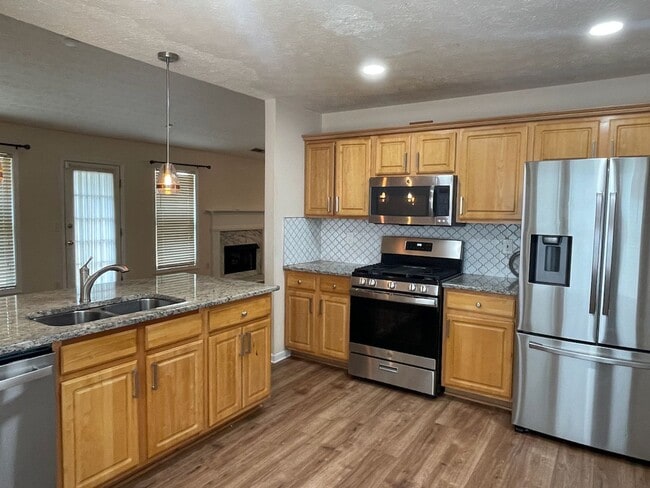 Building Photo - 3-Bedroom Ranch in Central Gwinnett