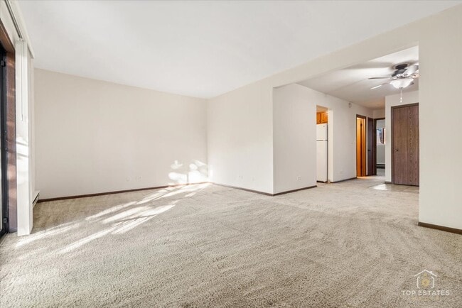 Building Photo - 1548 Norway Ln