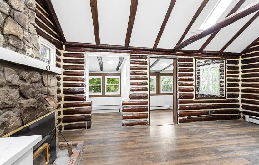 Building Photo - 13 Alturas Rd