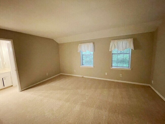 Building Photo - 4301 Little River Rd