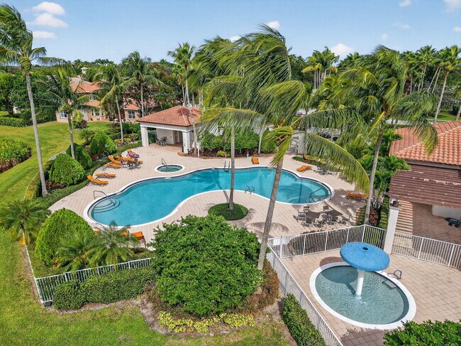 Building Photo - 9826 Vía Amati