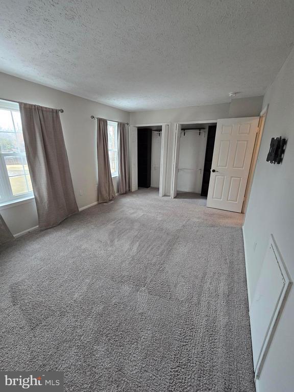 Building Photo - 6113 Tapir Pl