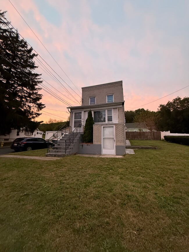 Building Photo - 1201 Lehigh Ave