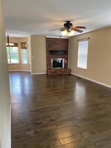 Building Photo - 613 Night Hawk Dr