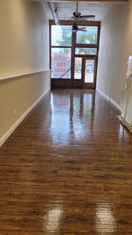 Building Photo - 172 S Maple St