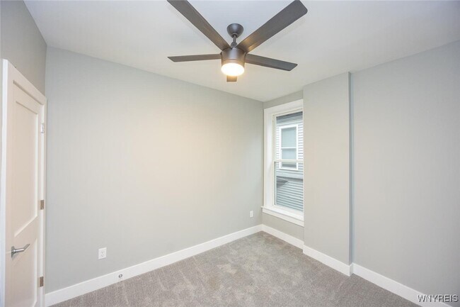 Building Photo - 1008 Elmwood Ave