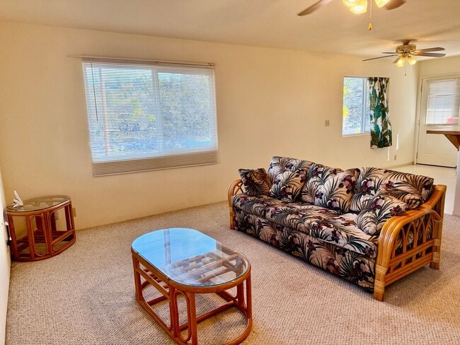 Building Photo - Charming and Furnished 2-Bedroom Rental Ho...