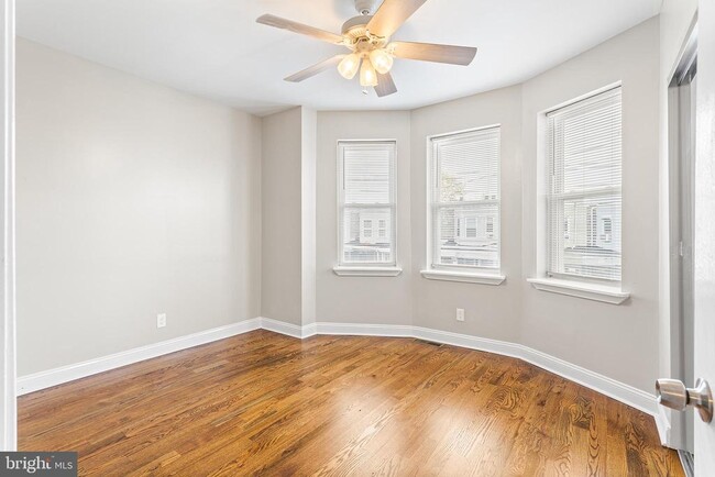 Building Photo - 518 S 56th St