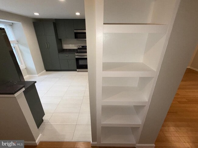 Building Photo - 1195 Palmwood Ct