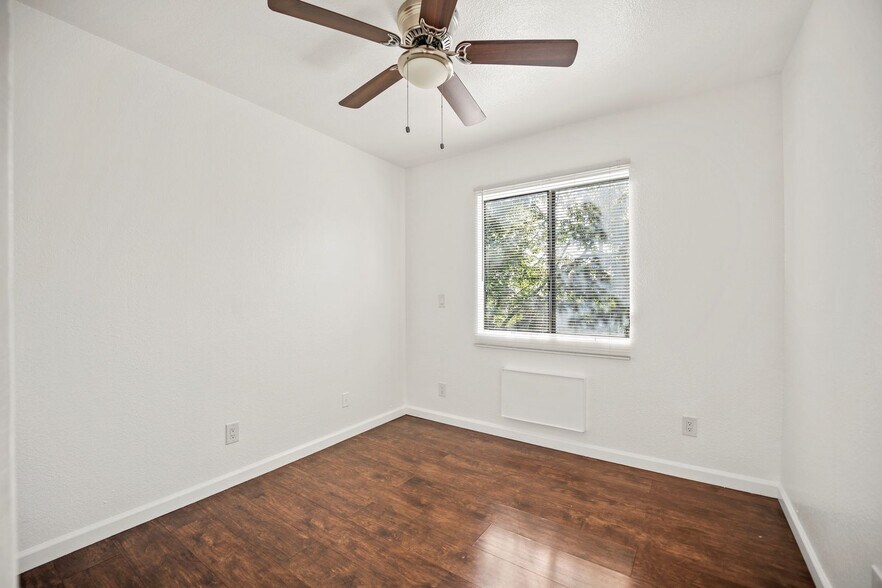 Building Photo - 412 Coronado Ter