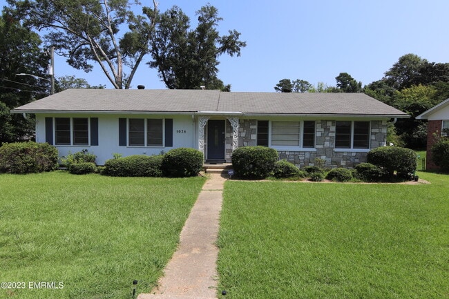 Primary Photo - 5026 15th St