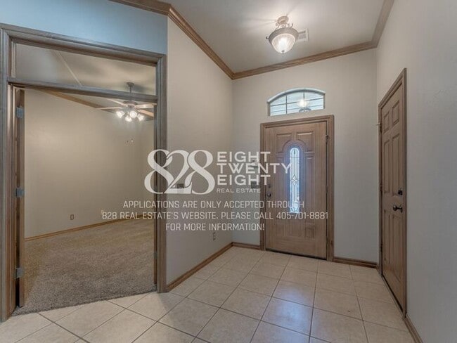 Building Photo - Stunning 3 Bed/3 Bath Home in Auburn Meadows Gated Community