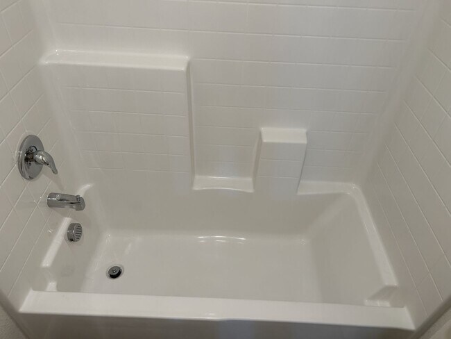 Building Photo - 4 Bedroom Home with His and Hers Closets in Weston Ranch, Gated Community!