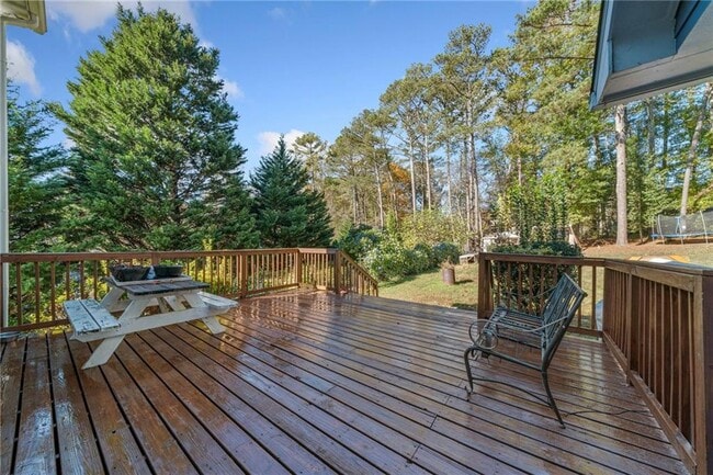 Building Photo - 210 Timber Laurel Ct