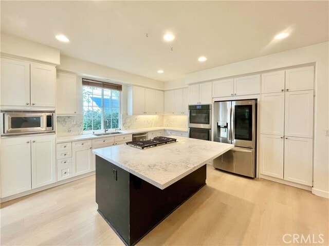 Building Photo - 23943 Windward Ln