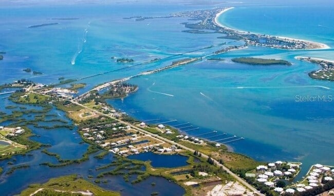 Building Photo - 8362 Santa Cruz Dr