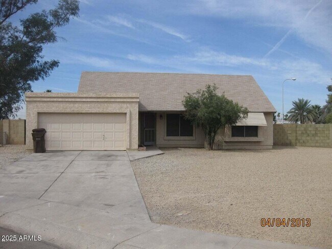 Primary Photo - 10614 N 72nd Ave