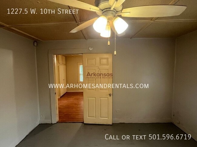 Building Photo - 1227.5 W 10th St