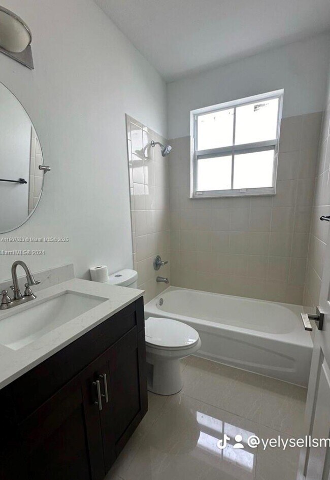 Building Photo - 16314 SW 61st Ln