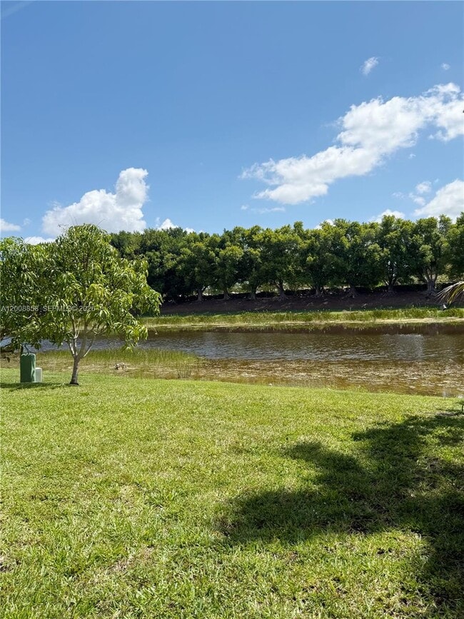 Building Photo - 756 Sand Creek Cir
