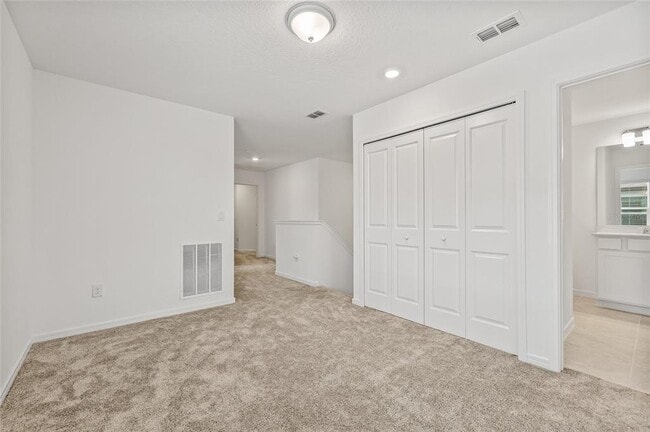 Building Photo - 13161 Stillmont Pl