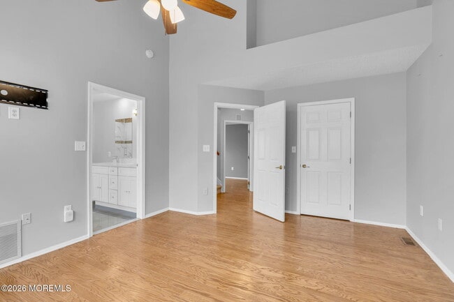 Building Photo - 63 Dover Ct