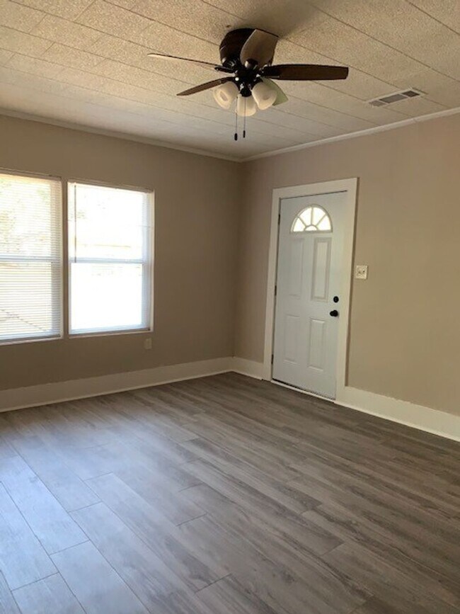 Building Photo - 1715 Division-***COMING SOON***