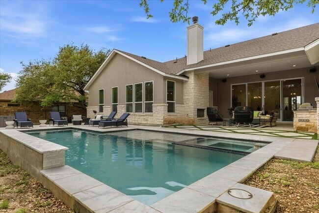 Building Photo - 101 Onion Creek Ln